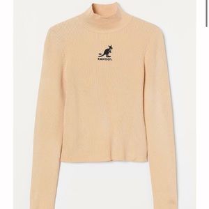 Kangol/ H&M Cropped Ribbed Turtleneck